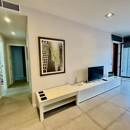 شقة Lucerna Ii, Bajo 2 *