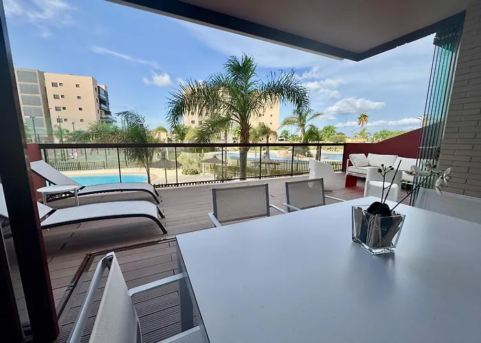 Lucerna Ii, Bajo 2 * Campoamor